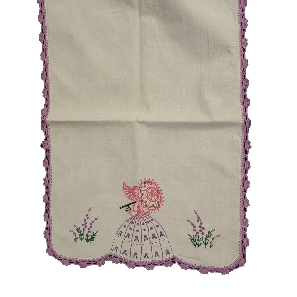 Embroidered Lady Pink Table Runner Purple Crocheted Edge Vintage linen 13.5 x 40